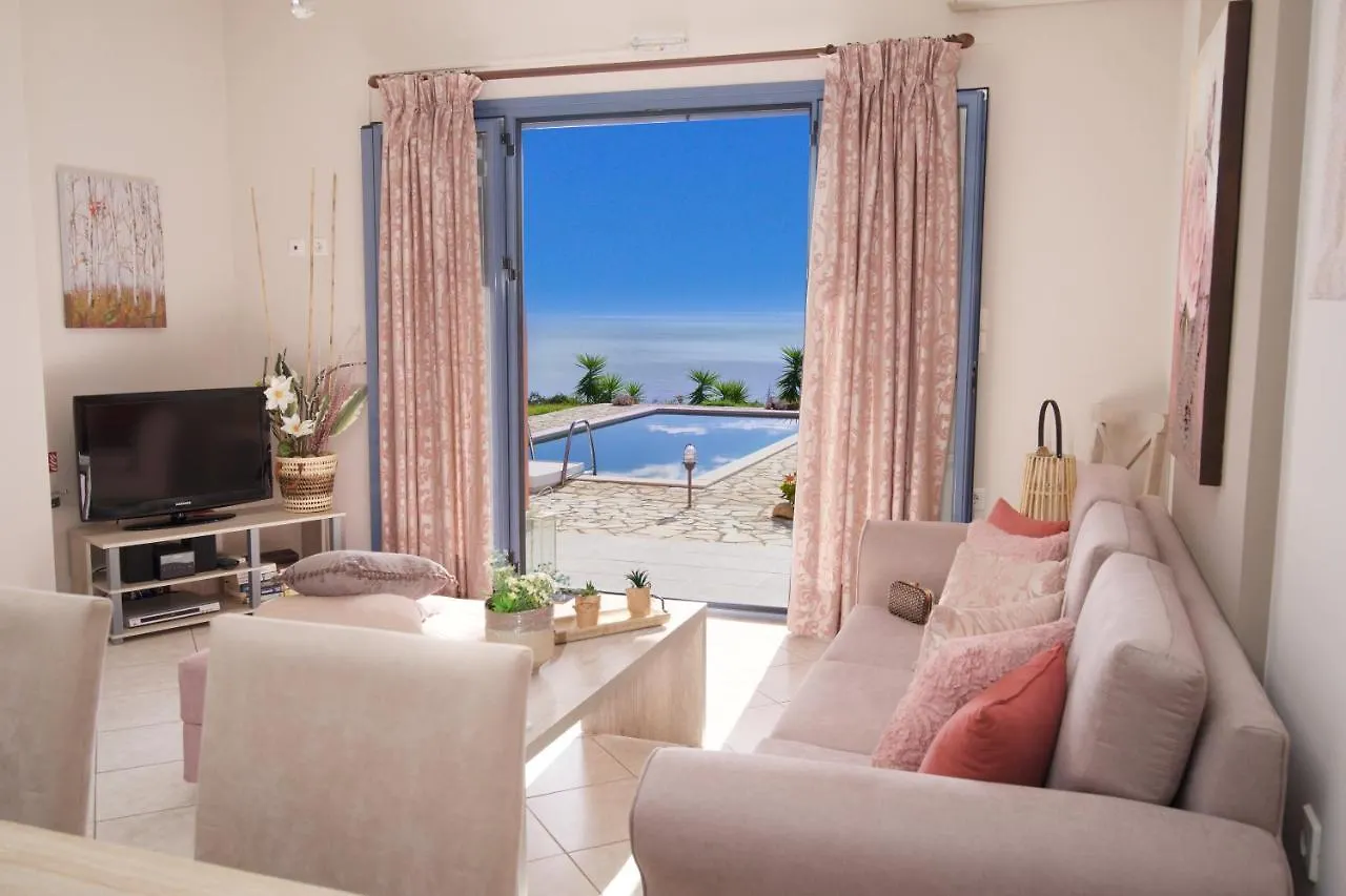 Trapezaki Villas, Seafront Accommodation Trapezaki (Kefalonia)