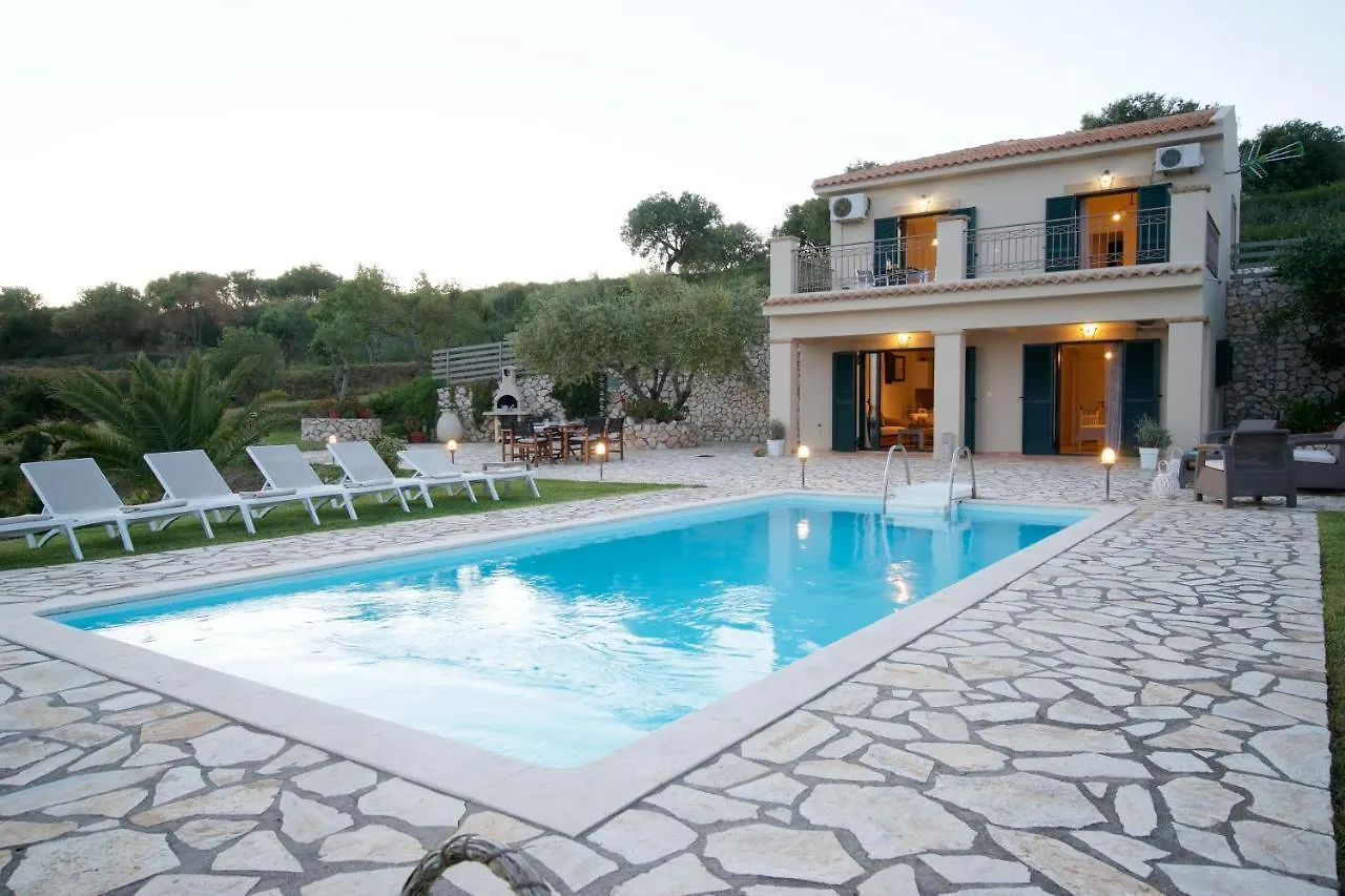 Vila Trapezaki Villas, Seafront Accommodation