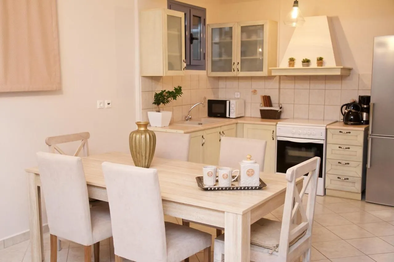 Vila Trapezaki Villas, Seafront Accommodation